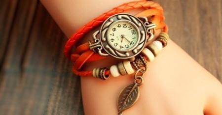 2 "Boho Vintage" laikrodžiai su lapų pakabu pasirinkus spalvą